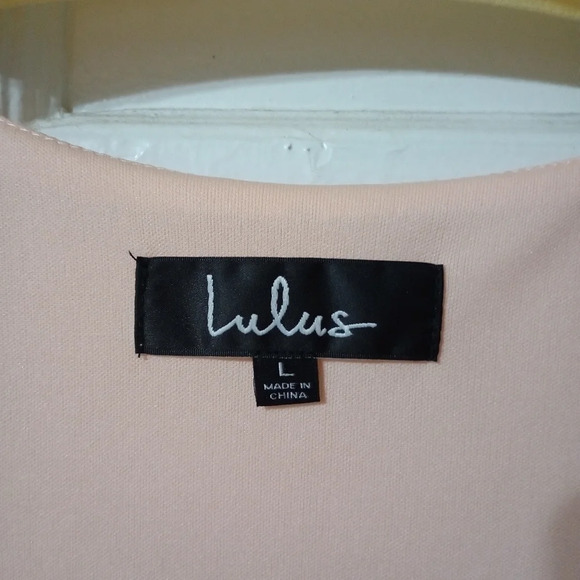 Lulu's women's blouse size large - Picture 3 of 4